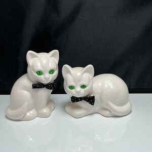 Vtg 90s Artmark Ceramic White Cat Green Eyes Bow Tie Figurines‎ Lot Of 2